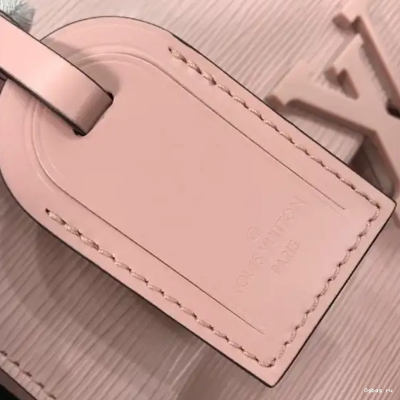 PM LOUIS VUITTON GRENELLE 0617